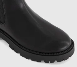 Agile Chunky Chelsea Boots