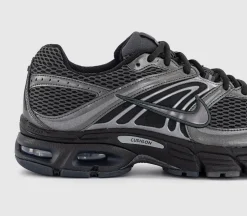 Air Max Moto Trainers