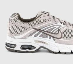 Air Max Moto Trainers