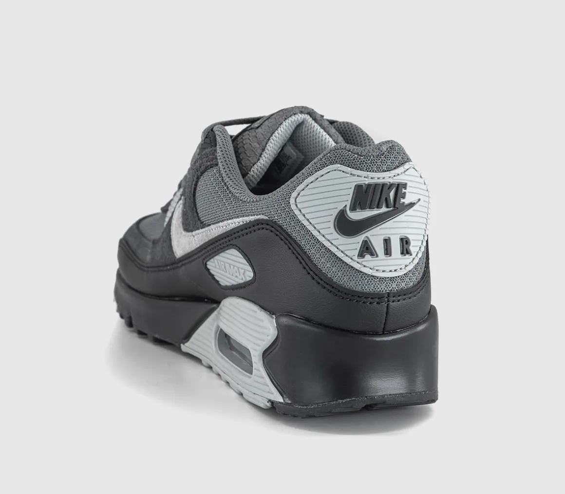 Air Max 90 Trainers