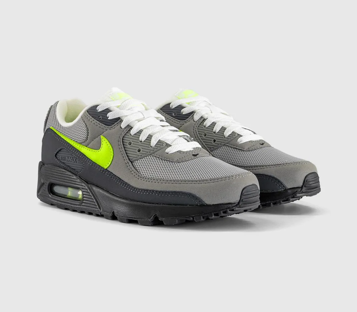 Air Max 90 Trainers