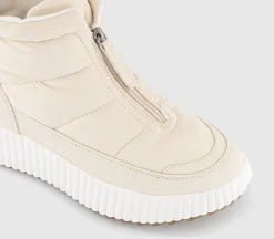 Angel Zip Front Snow Boots
