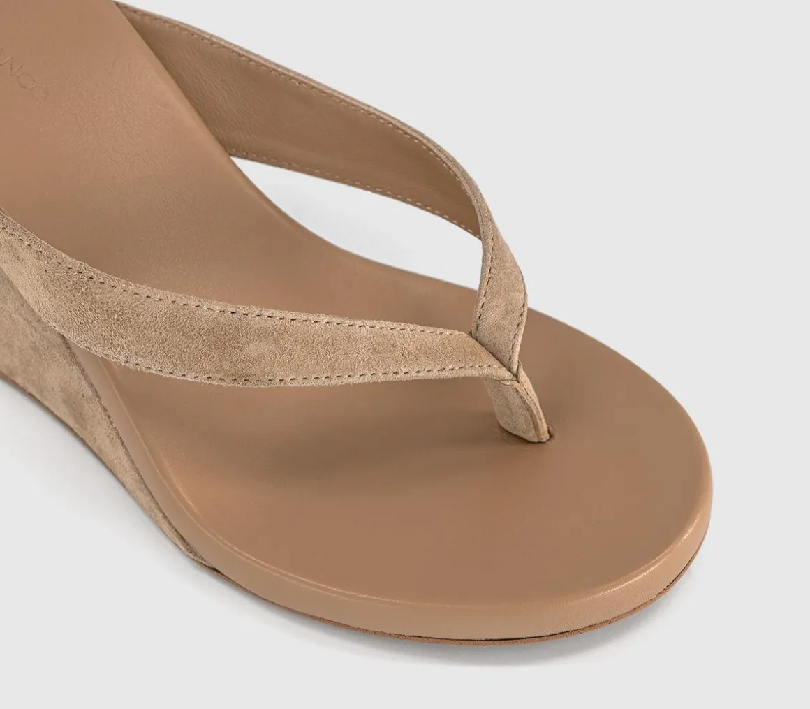 Avanti Toe Post Wedge Heels