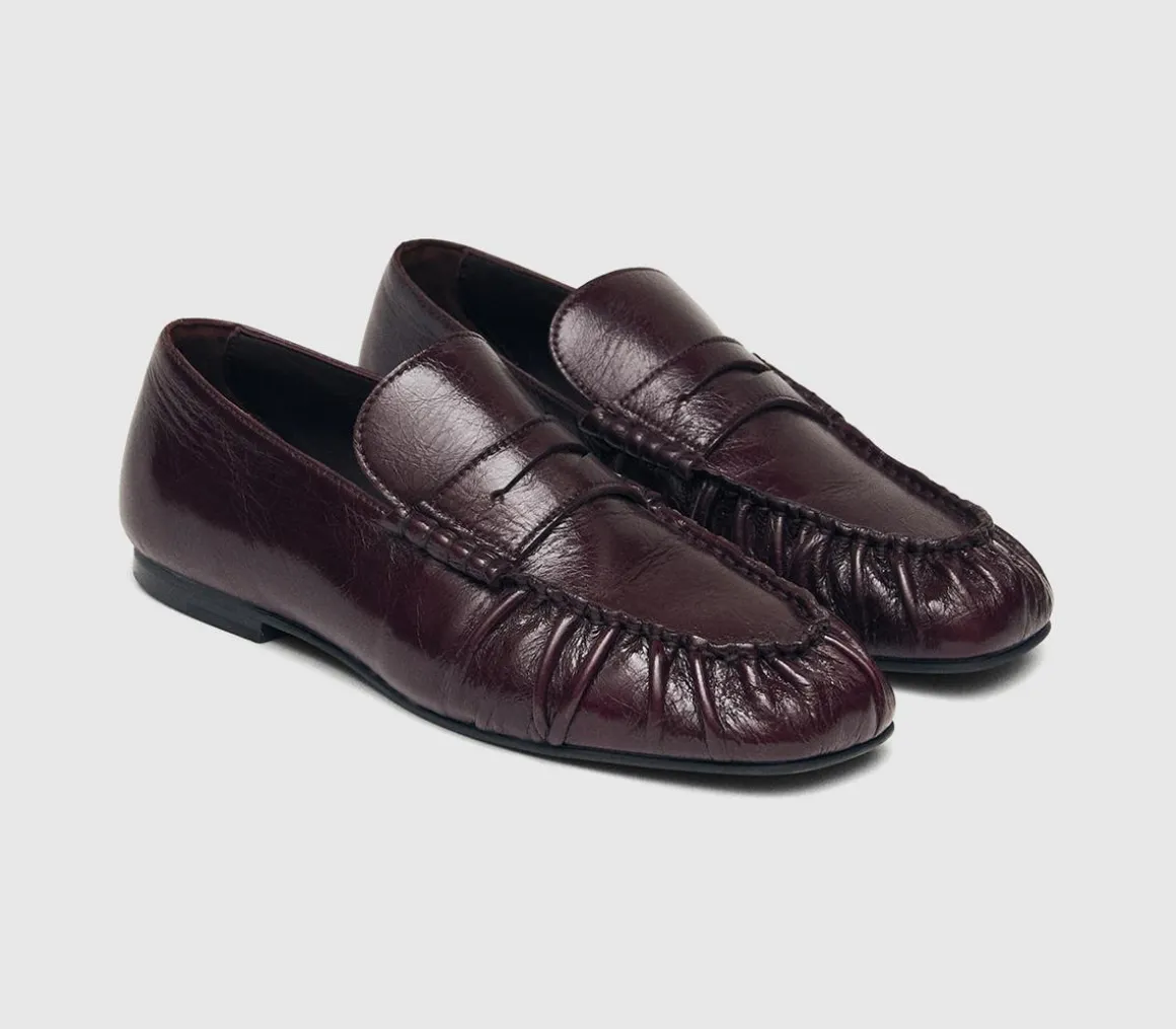Aven Loafers