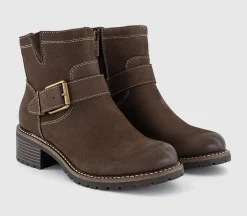 Avril Cleat Sole Buckle Boots