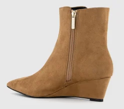 Azalea Pointed Wedge Boots