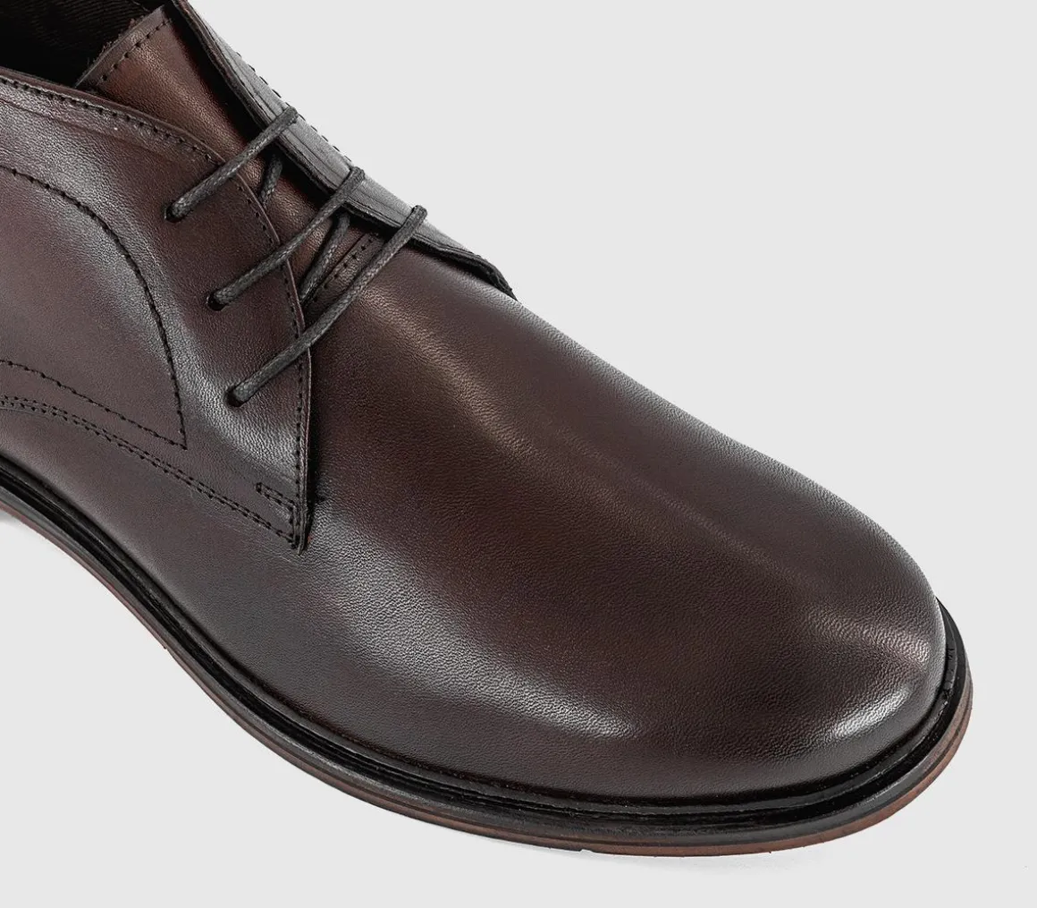 Barnaby Smart Chukka Boots