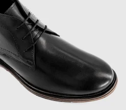 Barnaby Smart Chukka Boots