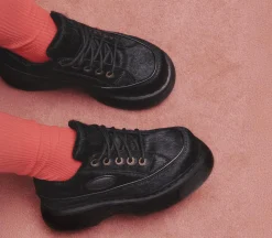 Buzz 5 Eye Shoes