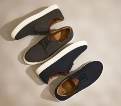 Capulet 4 Eyelet Lace Up Trainers