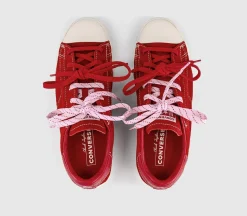 Chuck Lo Pro Trainers