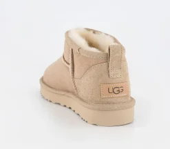 Classic Ultra Mini Boots
