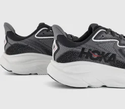 Clifton 10 Trainers