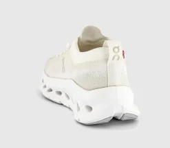 Cloudtilt Moon Trainers