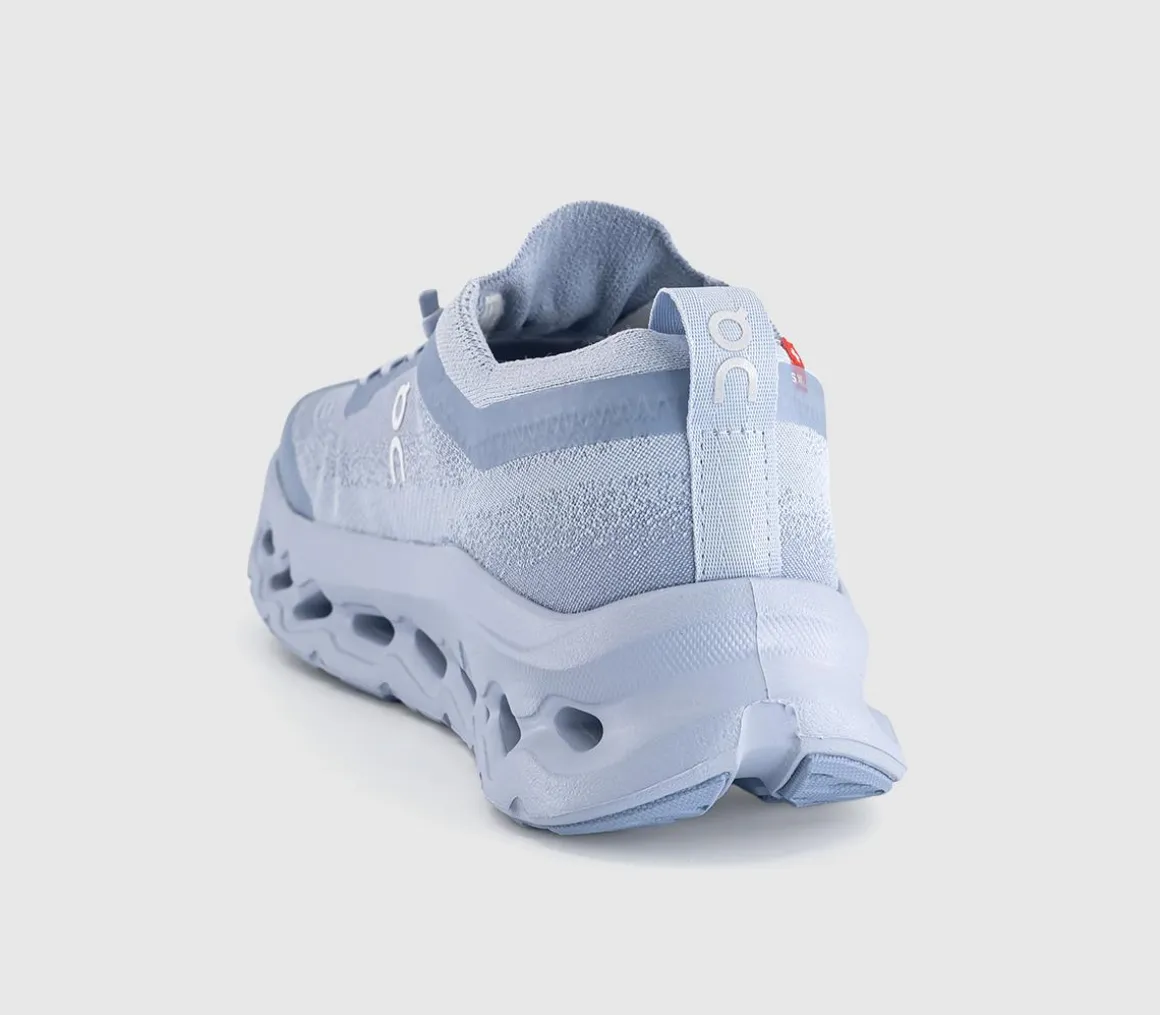 Cloudtilt Moon Trainers