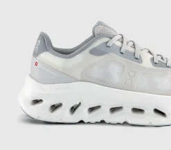 Cloudtilt Remix Trainers