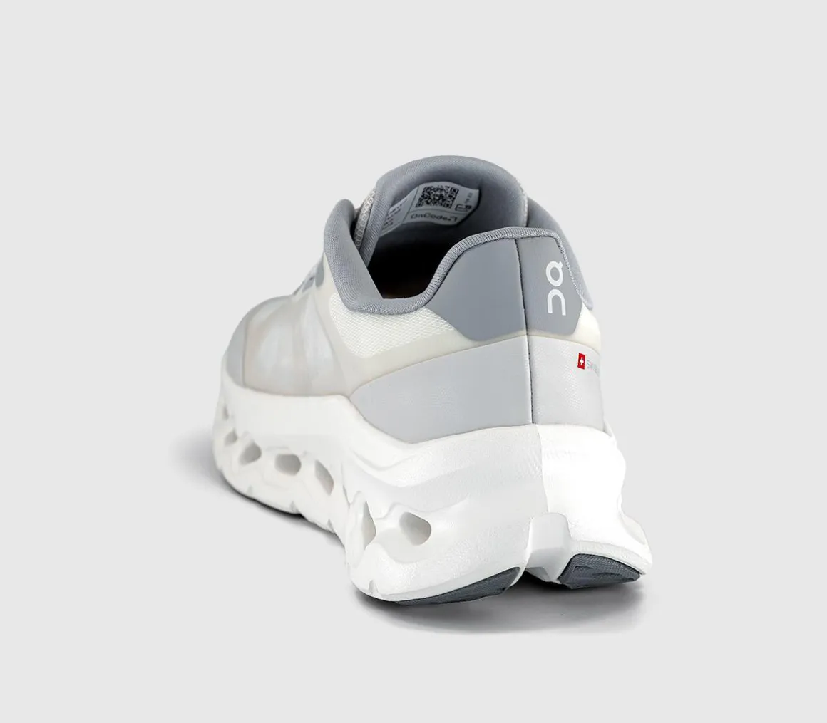 Cloudtilt Remix Trainers