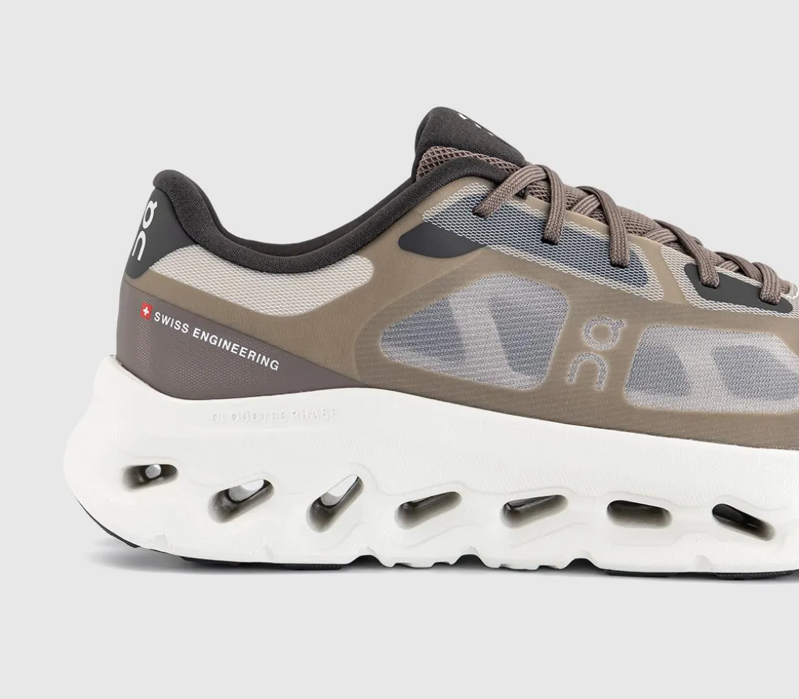 Cloudtilt Remix Trainers