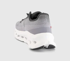 Cloudtilt Trainers