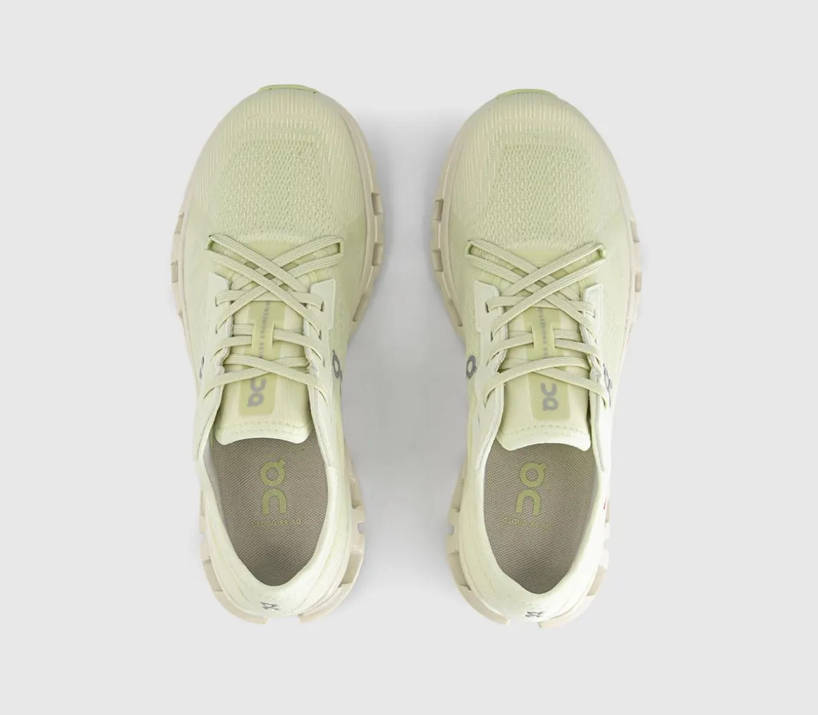 Cloud X 4 AD Trainers