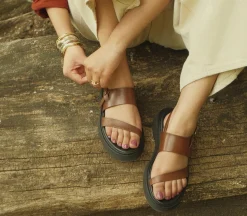 Dakota Sandals