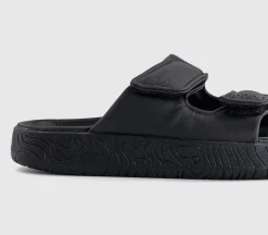 Etna Sandals