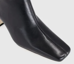Fantasy Hi Boots