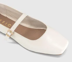 Flourish Square Toe Mary Jane Ballerina Pumps
