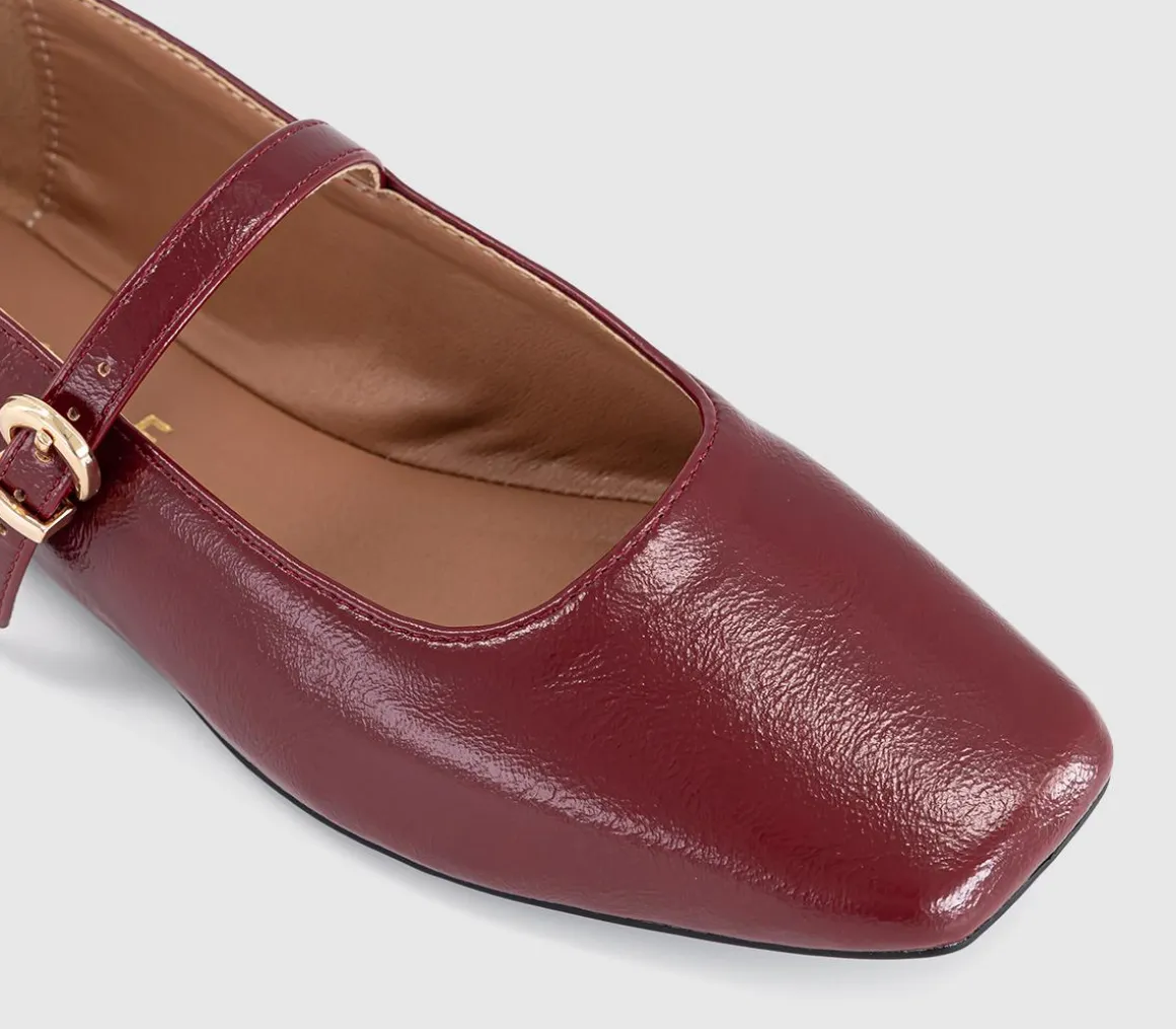 Flourish Square Toe Mary Jane Ballerina Pumps