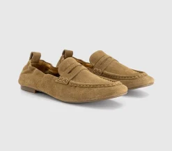 Fondant Square Toe Ruched Loafers