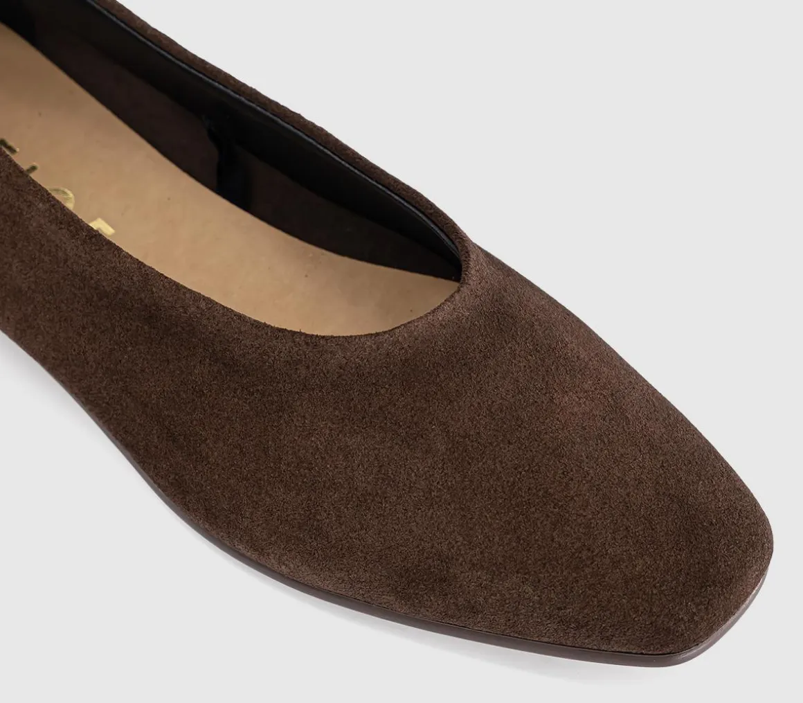 Foster High Cut Ballet Flats