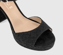 Havoc Round Toe Platform Sandals