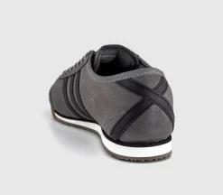 Italia 70s Trainers