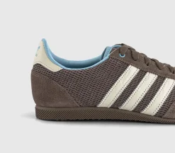 Japan Trainers