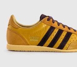 Japan Trainers