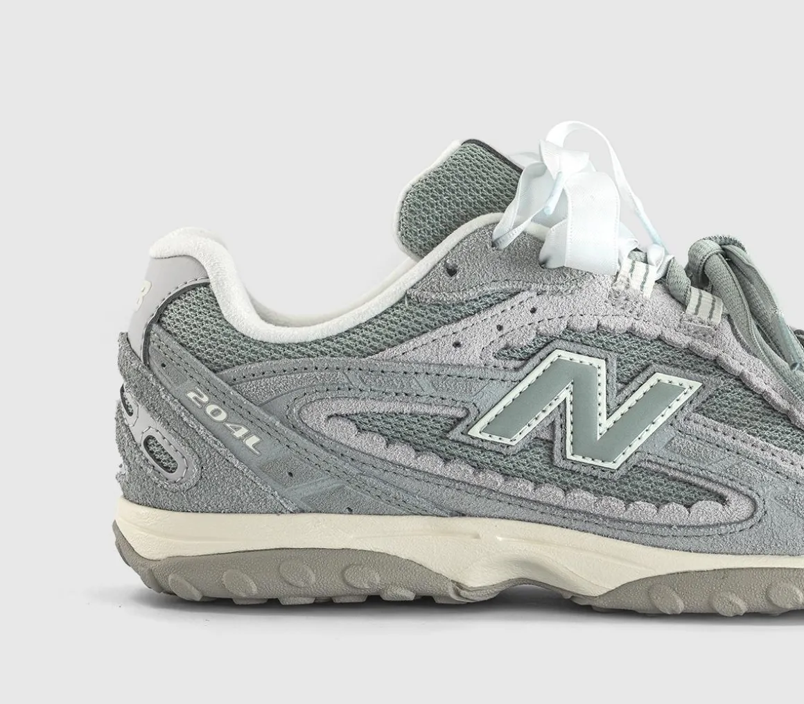 204l Trainers