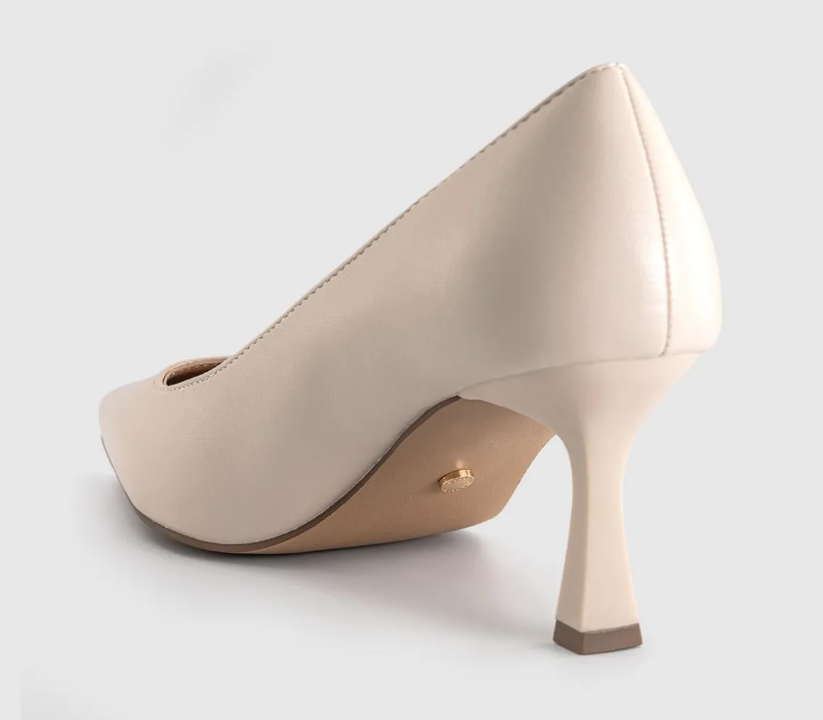 Makeover Kitten Heels Court