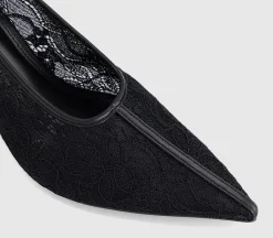 Master Lace High Vamp Court Heels