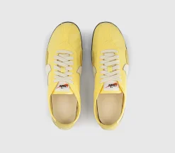 Moon Shoe