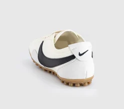 Moon Shoe Trainers