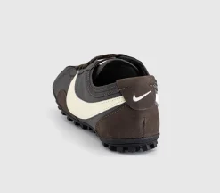 Moon Shoe Trainers