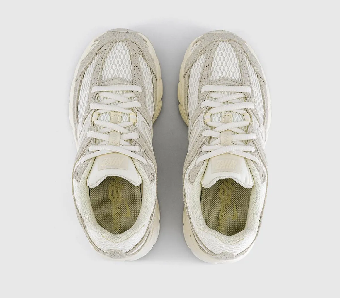 Nike Air Max Moto 2k Trainers