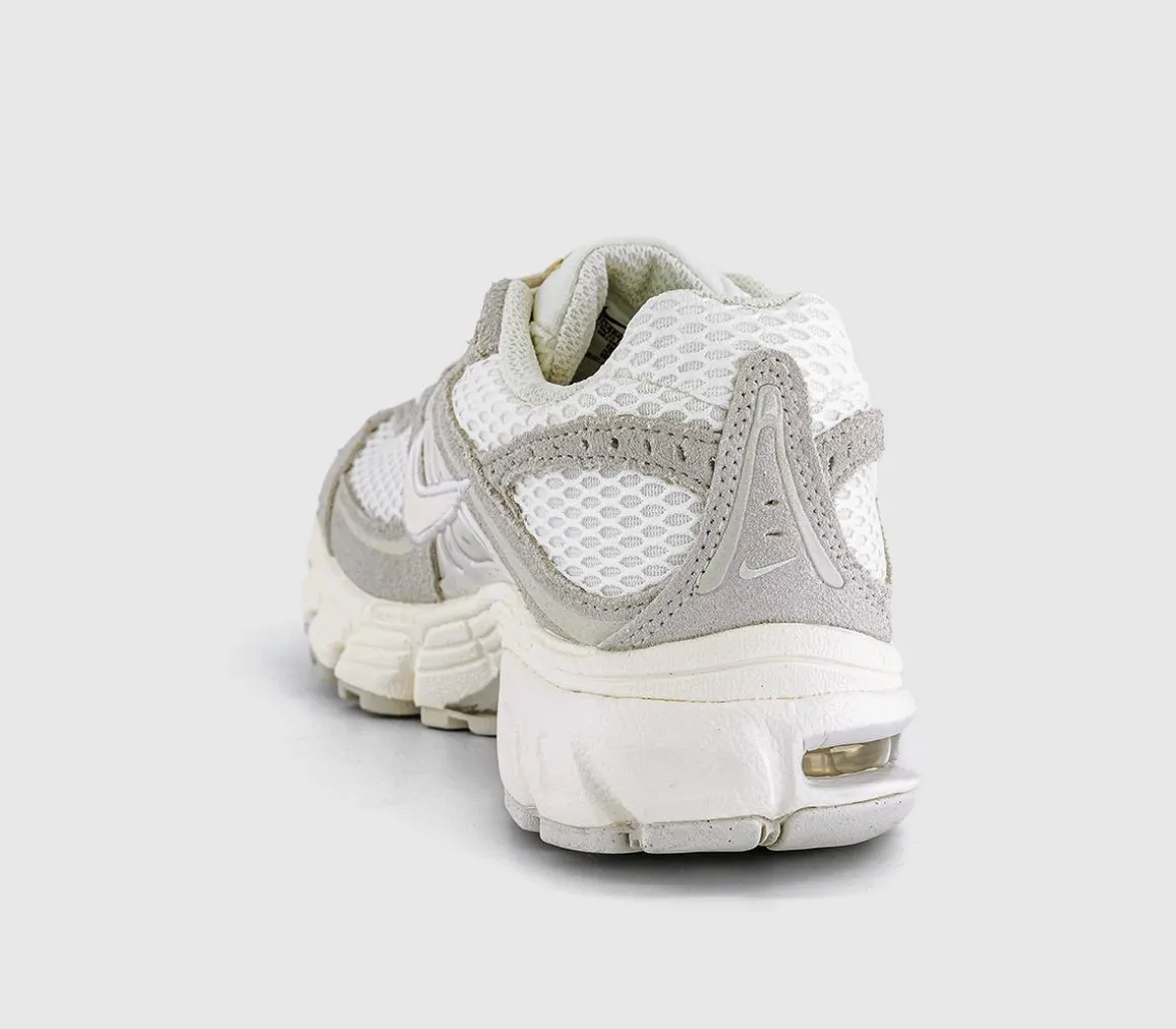 Nike Air Max Moto 2k Trainers