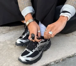 Nike Air Max Moto 2k Trainers