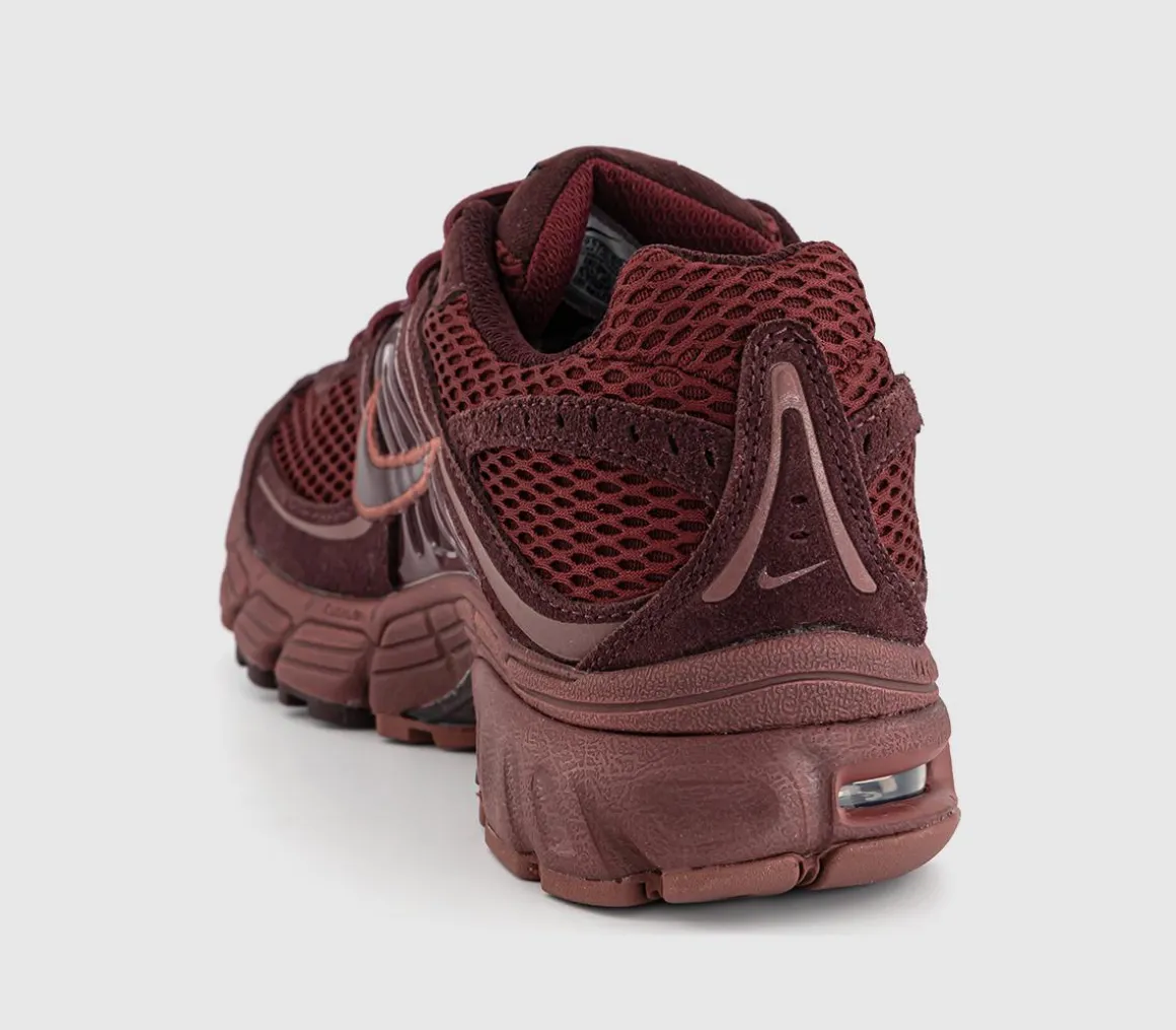 Nike Air Max Moto 2k Trainers