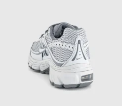 Nike Air Max Moto 2k Trainers