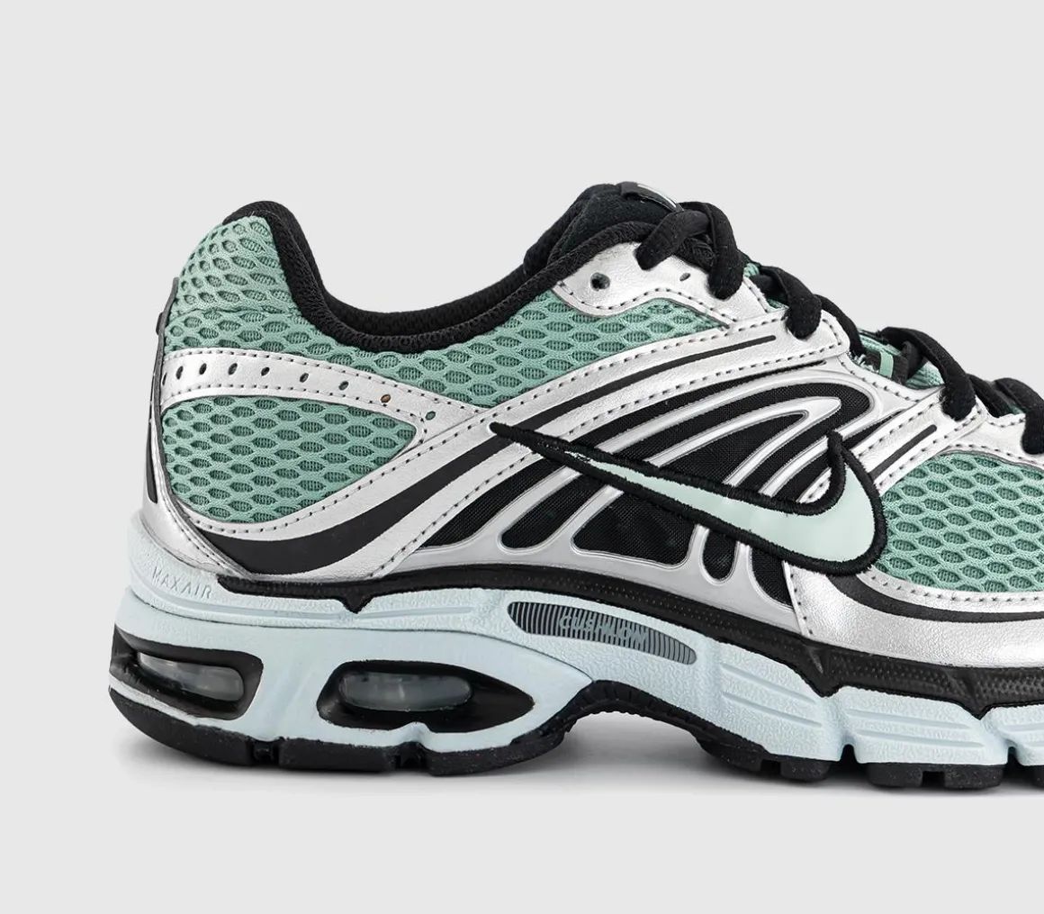 Nike Air Max Moto 2K Trainers