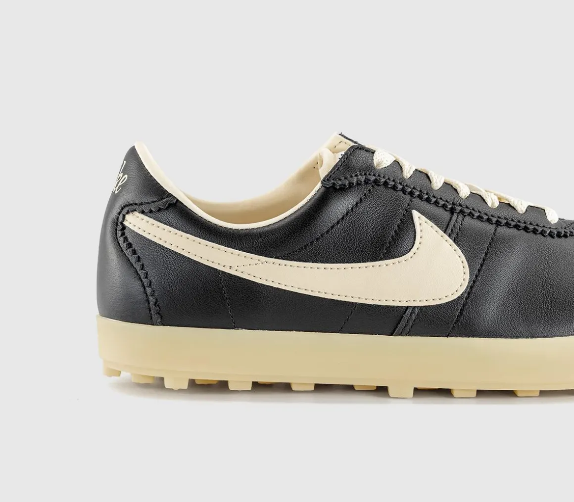 Nike Astrograbber Trainers