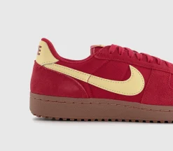 Nike Field General 82 SP Trainers