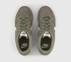 Nike Gato Trainers
